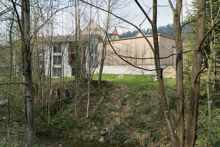 Gehoerlosendorf 017 770 x 513