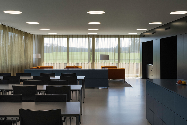 Ganymed II 009 770 x 513